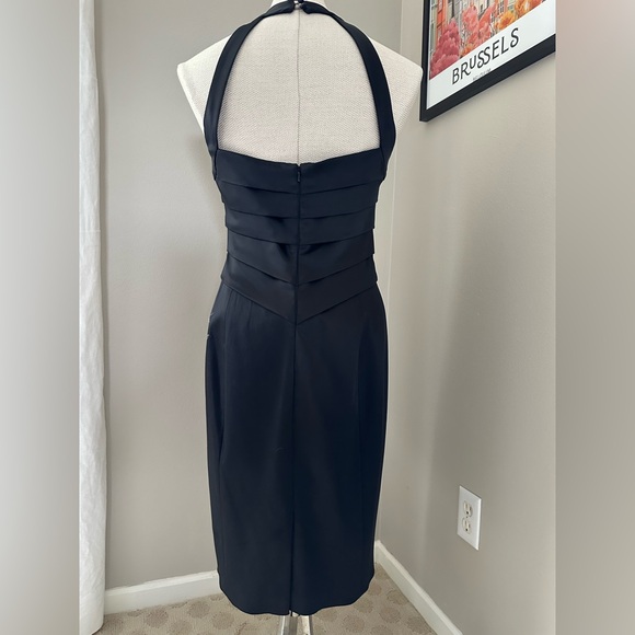 Jones New York LBD with open back - Picture 2 of 9